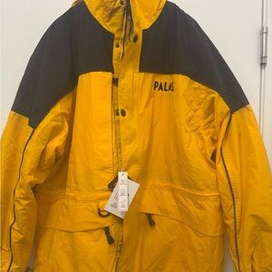 Brand new North End Yellow and Black Men's Heavy Duty Raincoat